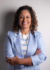 Dra Andréia Grutdner