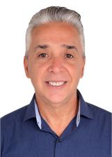 Professor Leonel