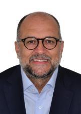 Dr. Adriano Santos