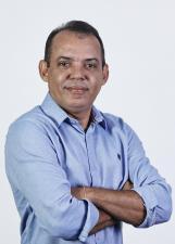 Oliver Santos