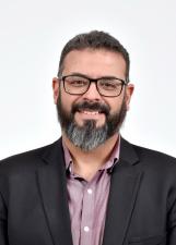 Júlio Isidro
