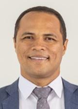 Pastor Ezequias